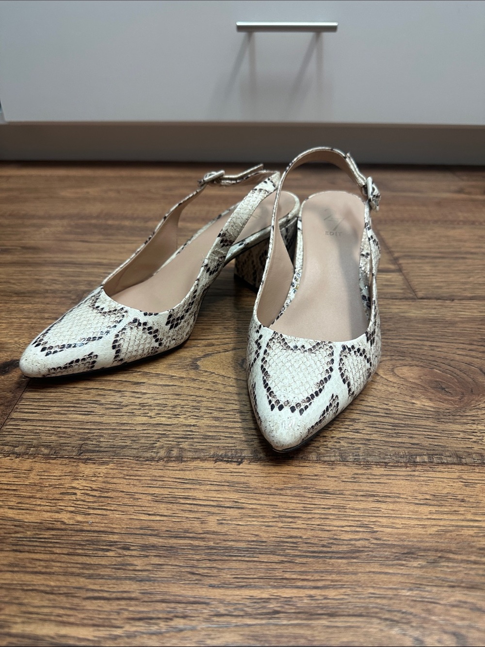 27 EDIT Cream and Black Snake-Print Slingback Pointed Mules